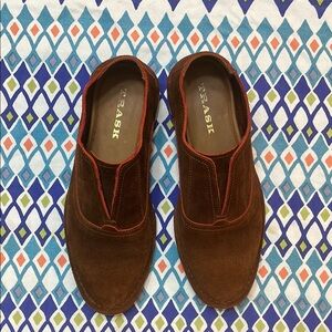 Trask women’s Brown Suede Loafers with Red Trim